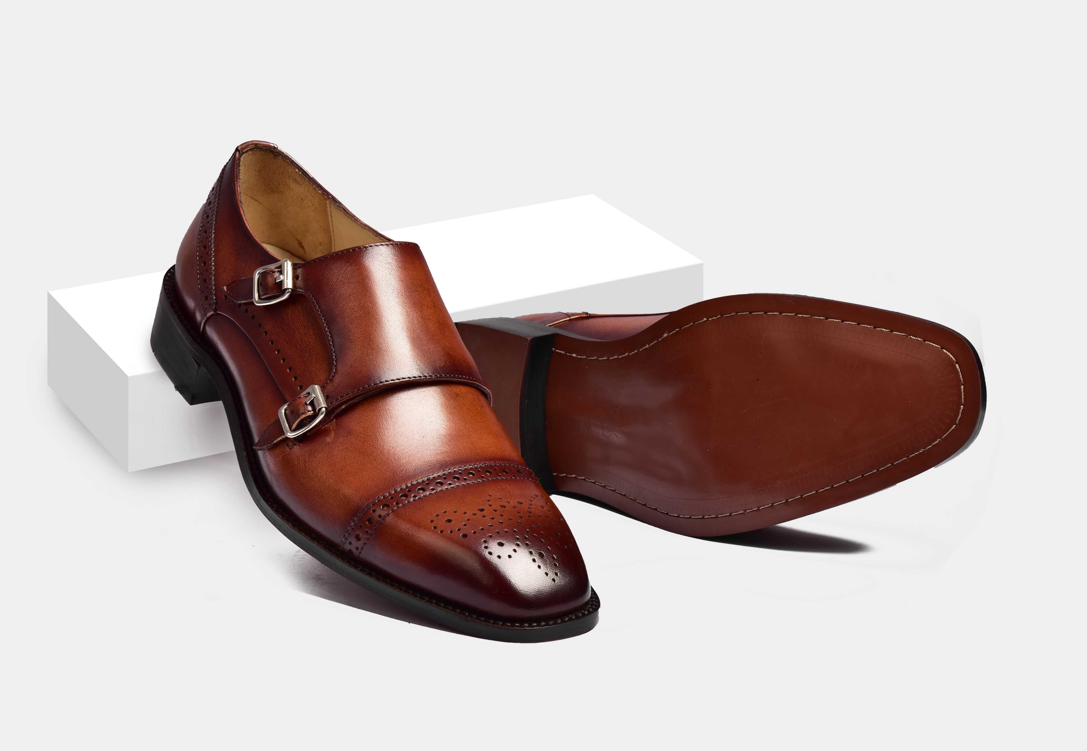 Henry | MEN BROWN WINGTIP TASSEL LOAFERS