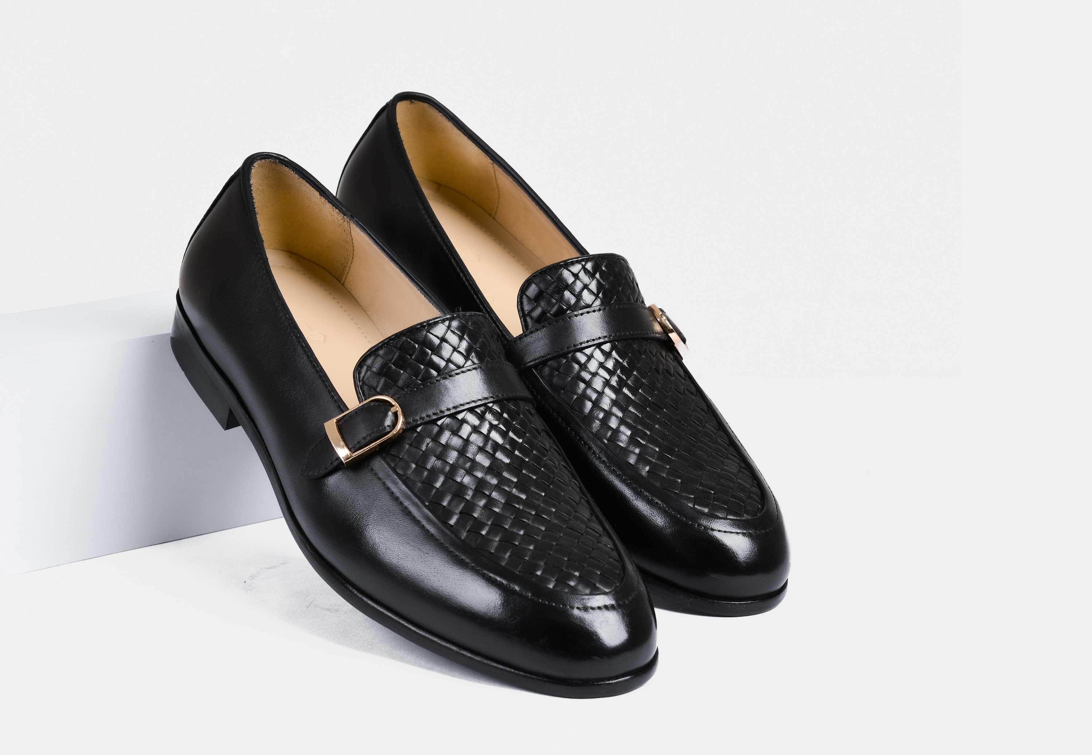 Arlow Black Weaved Buckle
