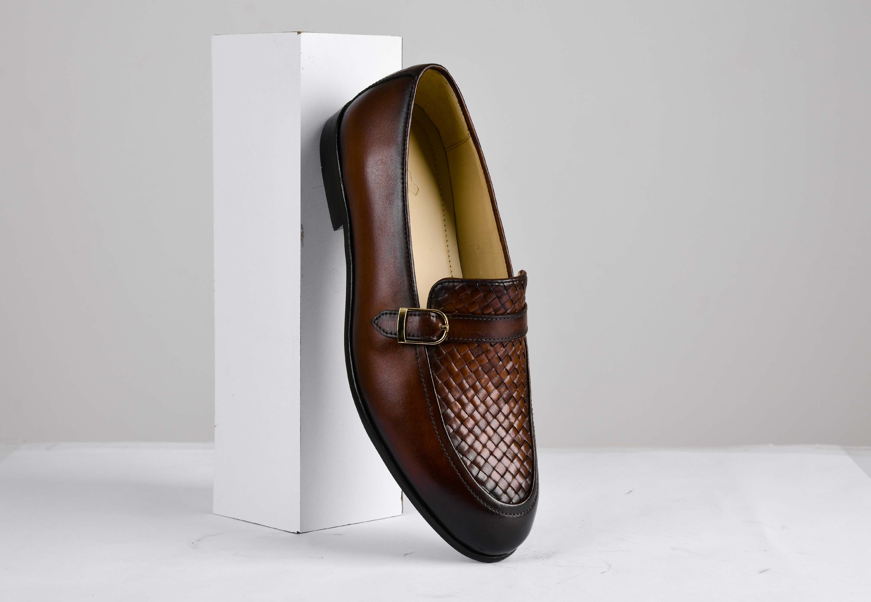 Arlow Brown Weaved Buckle