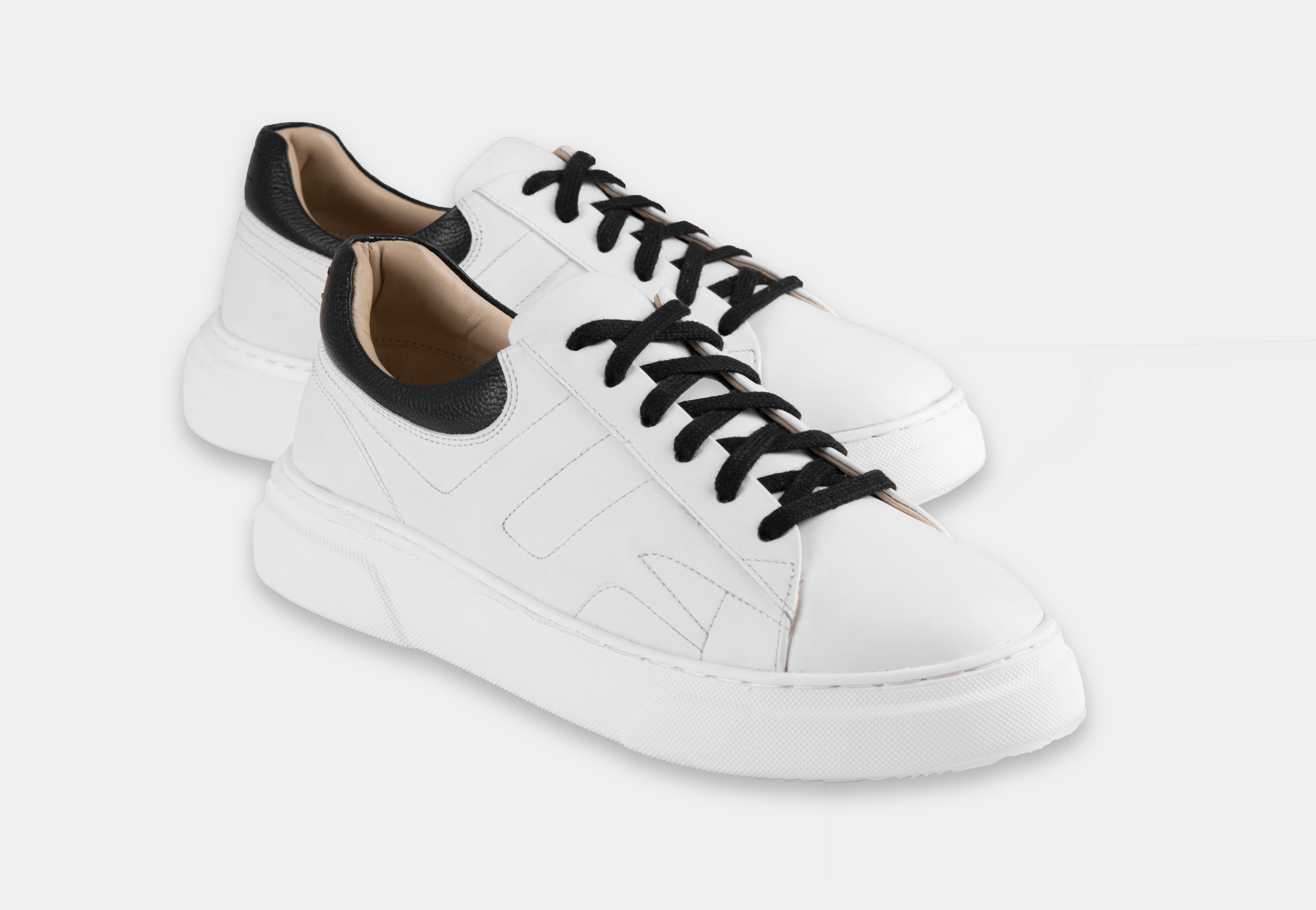 Luxoro Signature | White