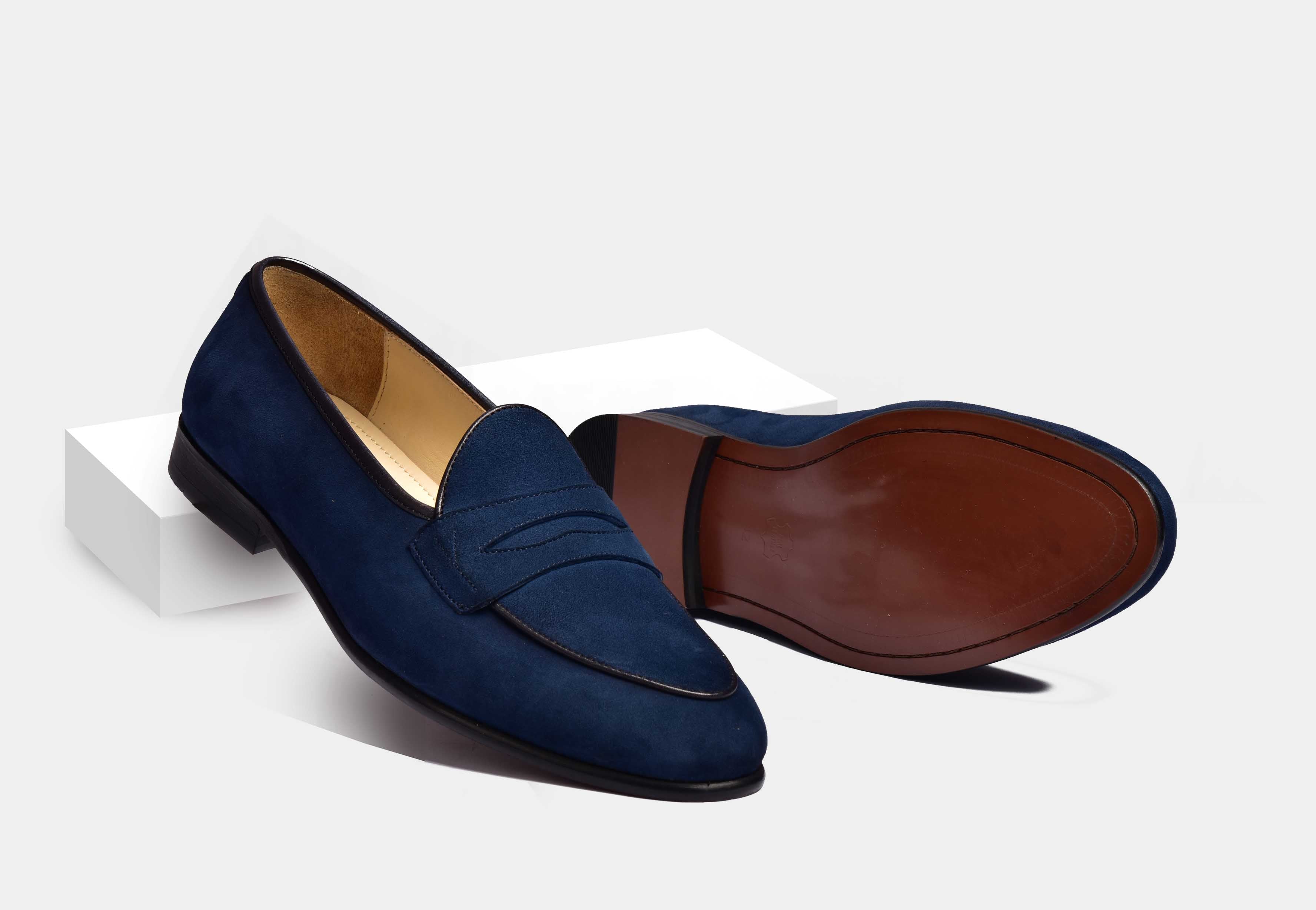 ARNO | Blue Suede With Grand Penny