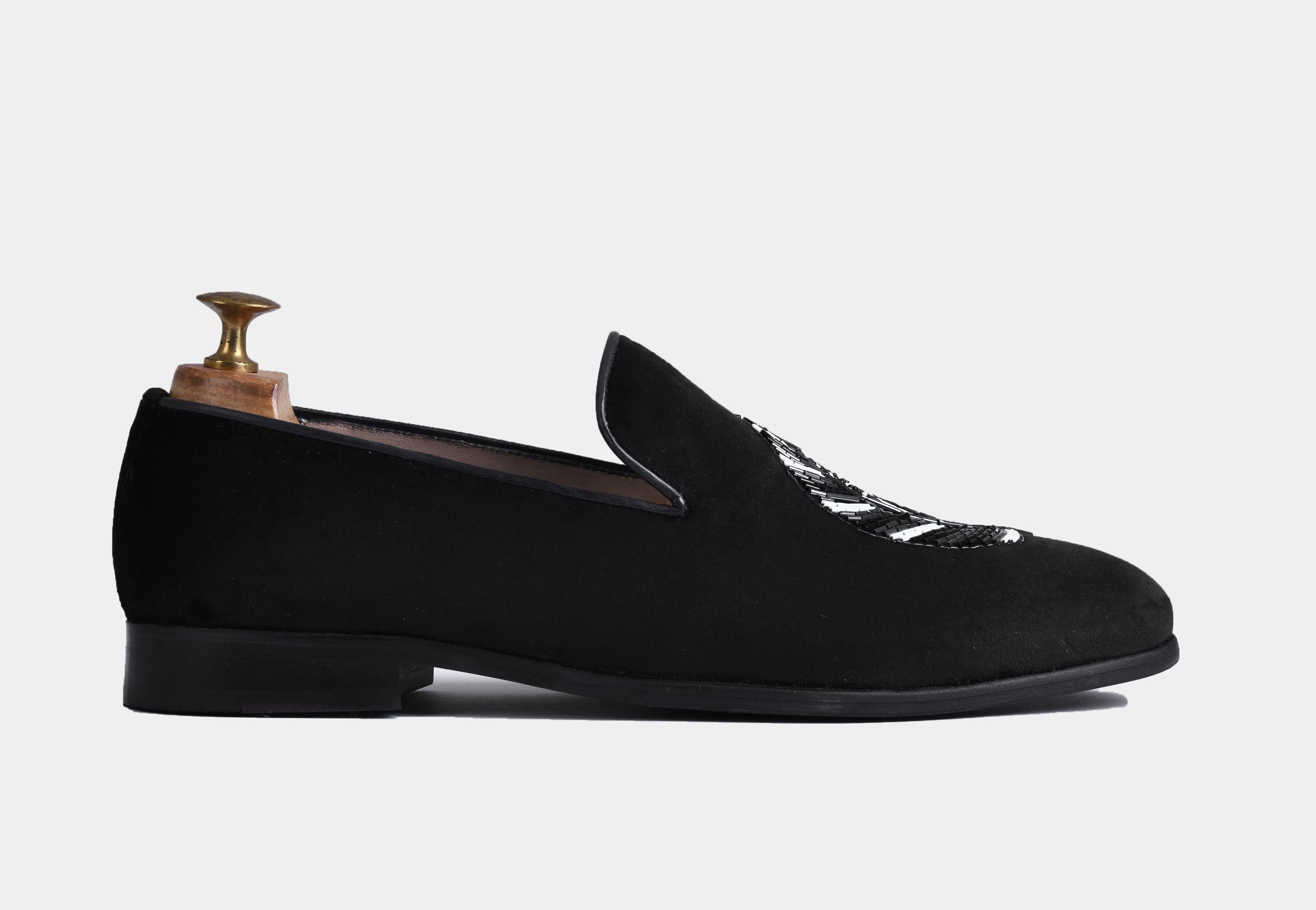 Sabino BLACK embroidered slip-ons