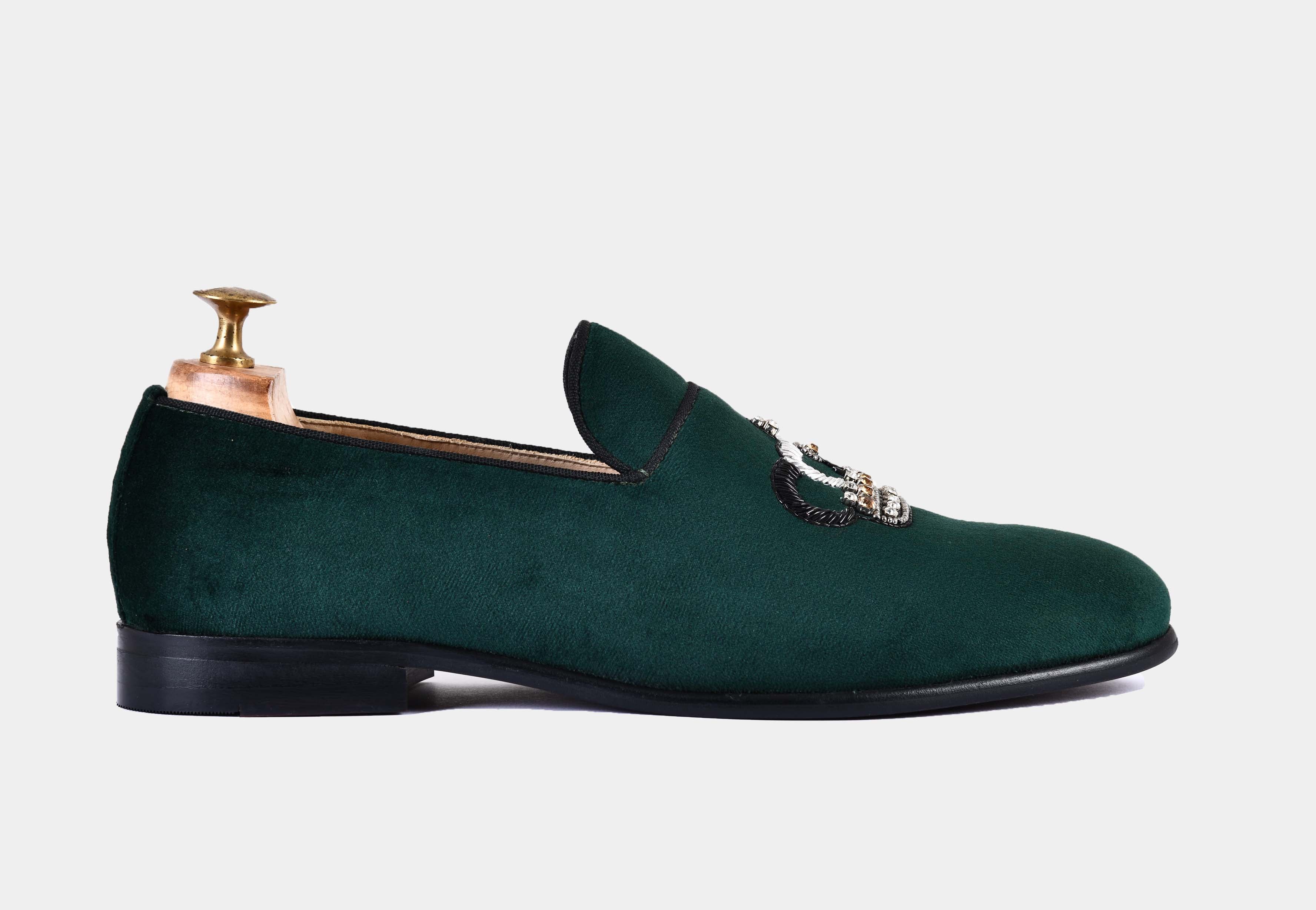 SANTOS GREEN embroidered slip-ons