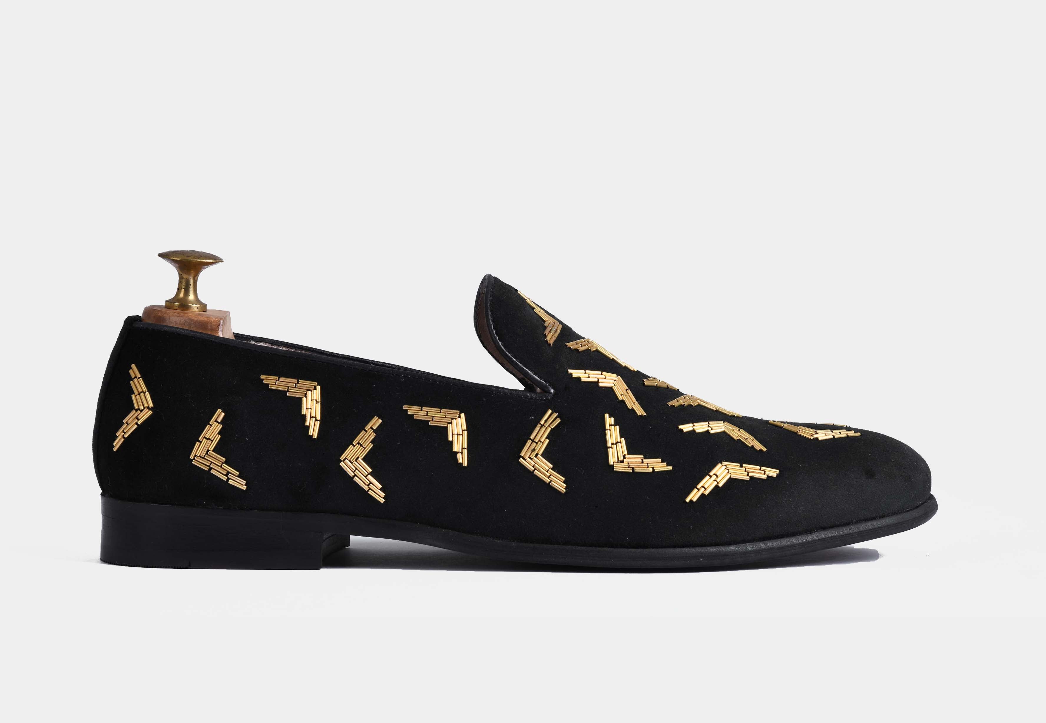 Cruze Black embroidered slip-ons