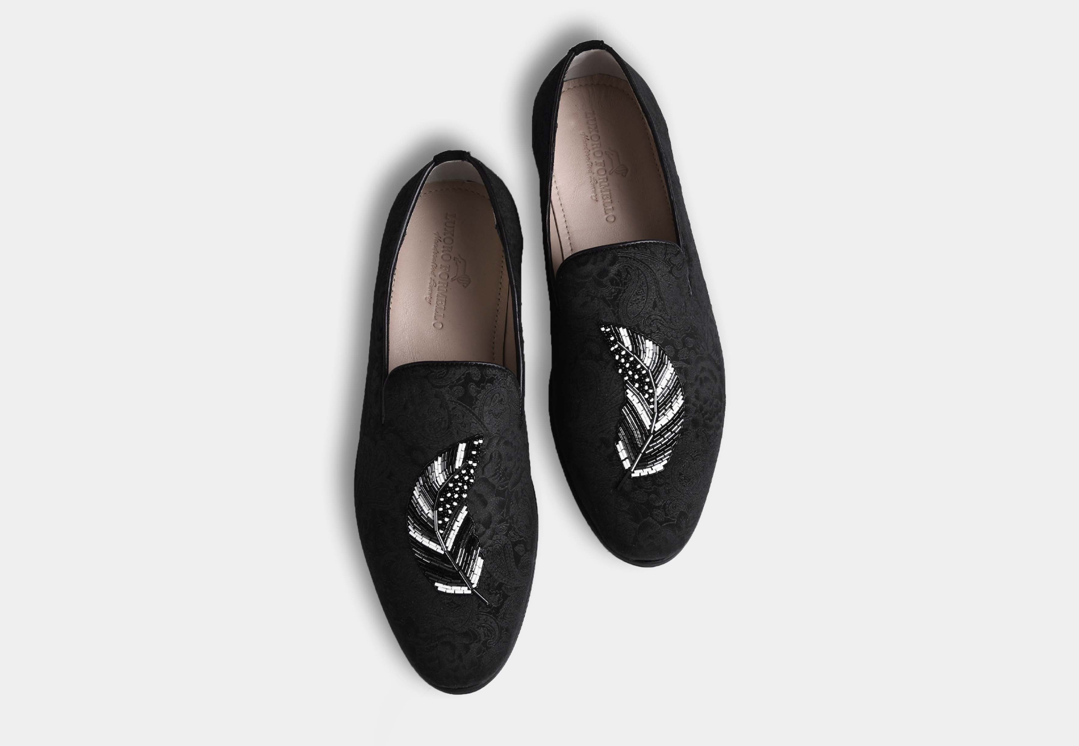 LEANDRO Black Print embroidered slip-ons