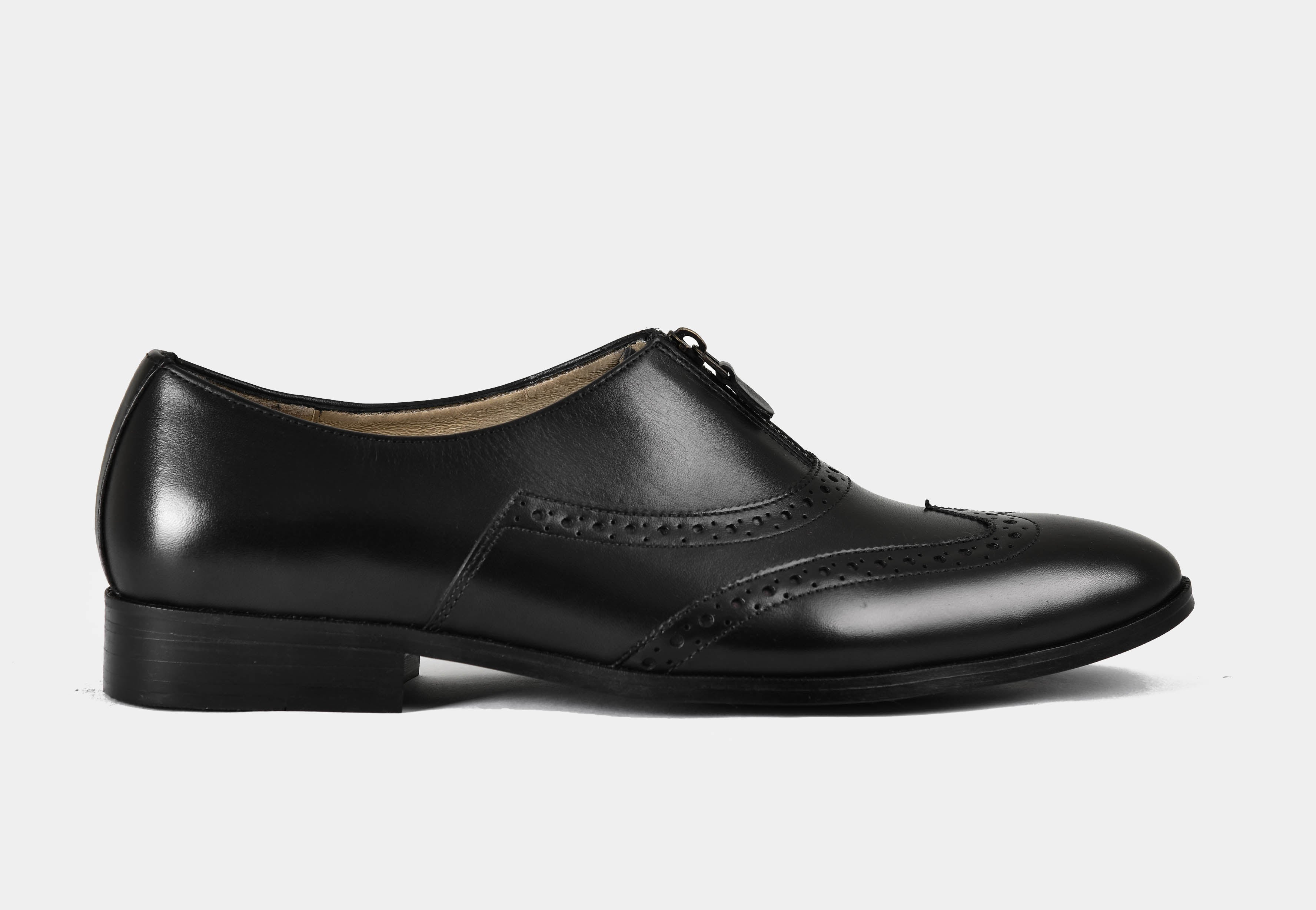 ARCENIO | BLACK