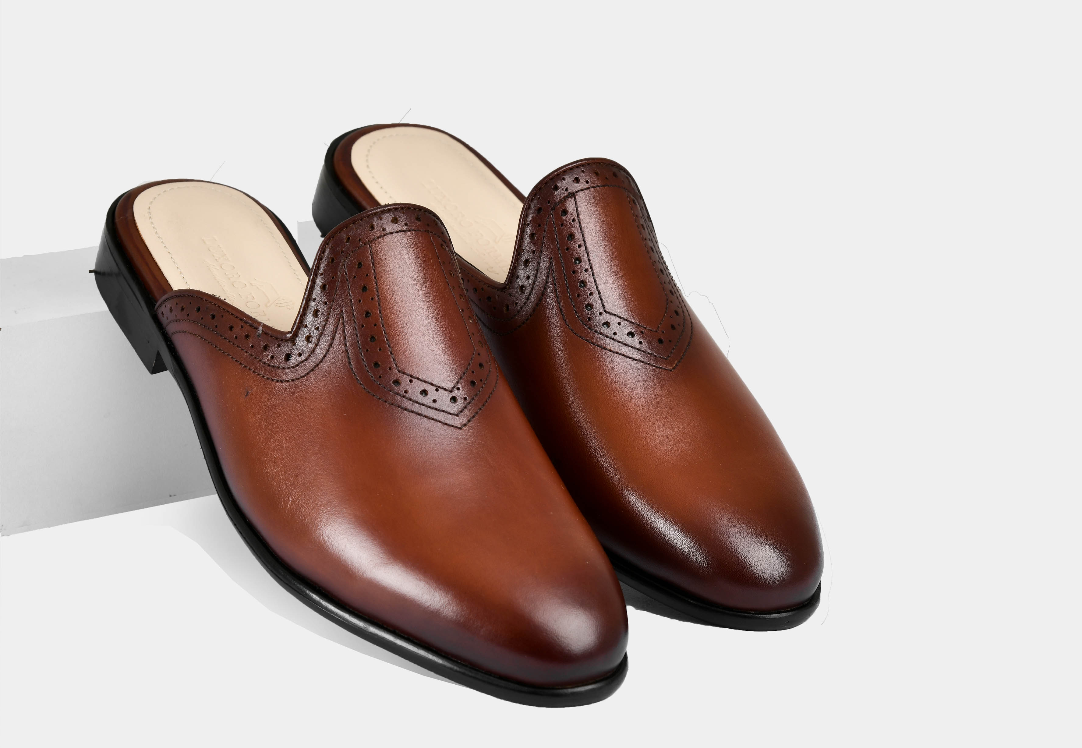 MULE | COGNAC TAN SEAM