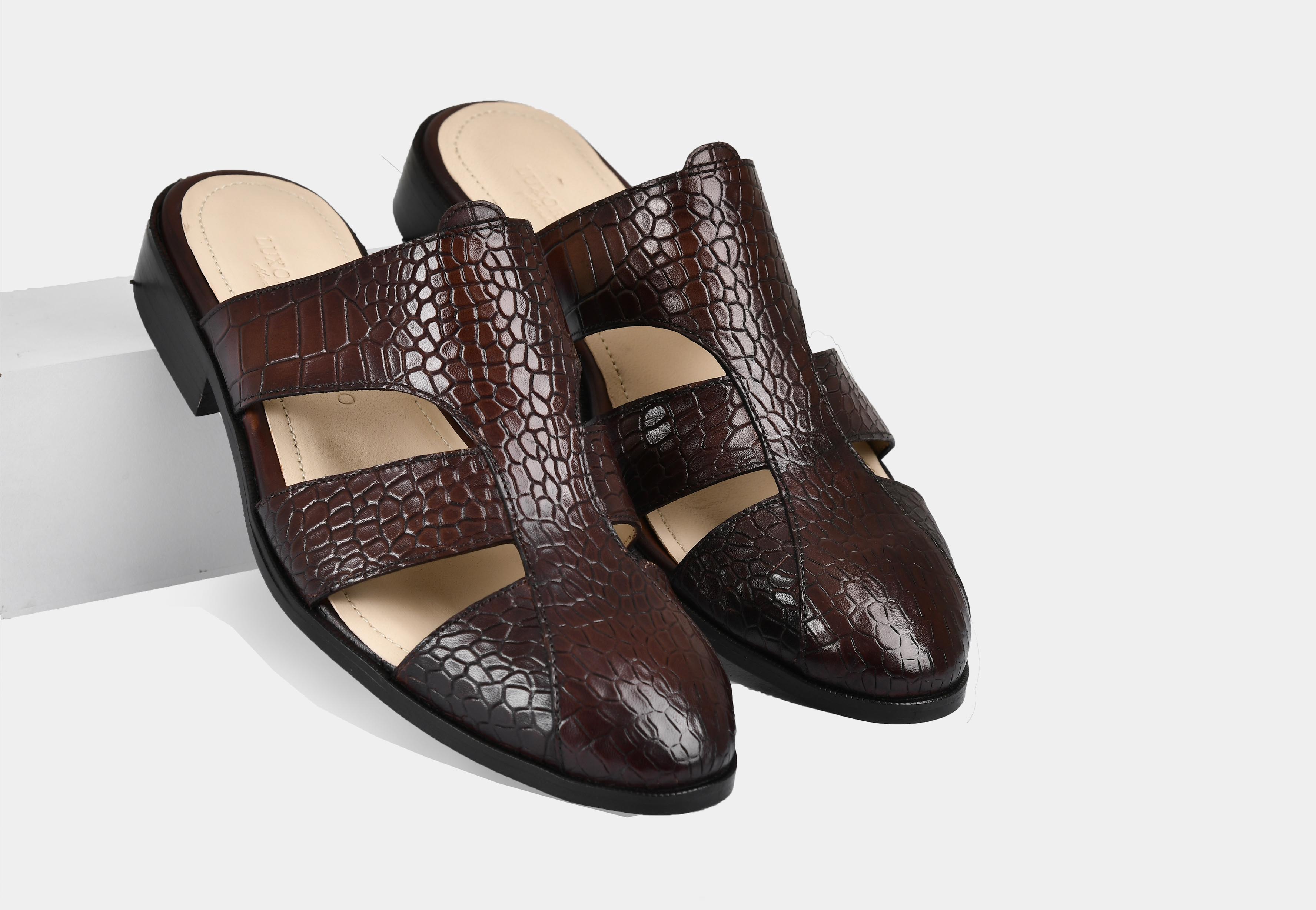 SANDAL | PEDRO BROWN