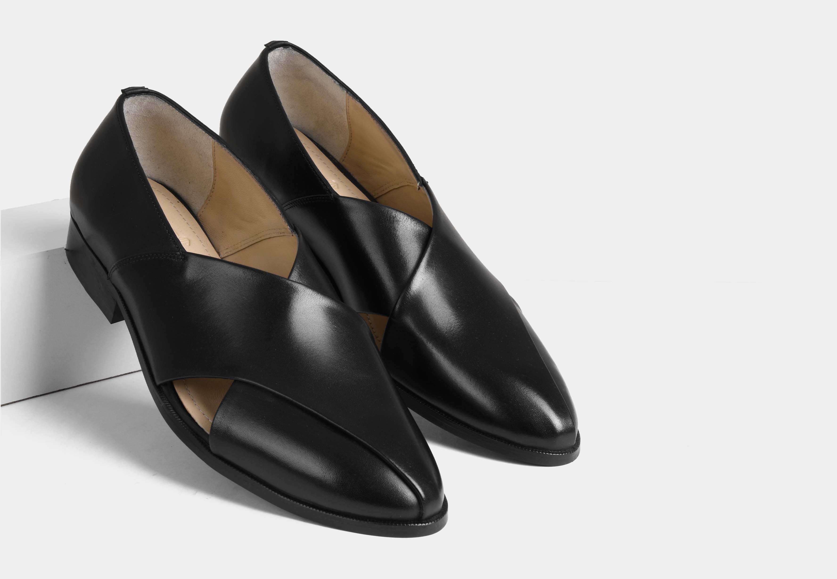 SANDAL | IGNACIO BLACK