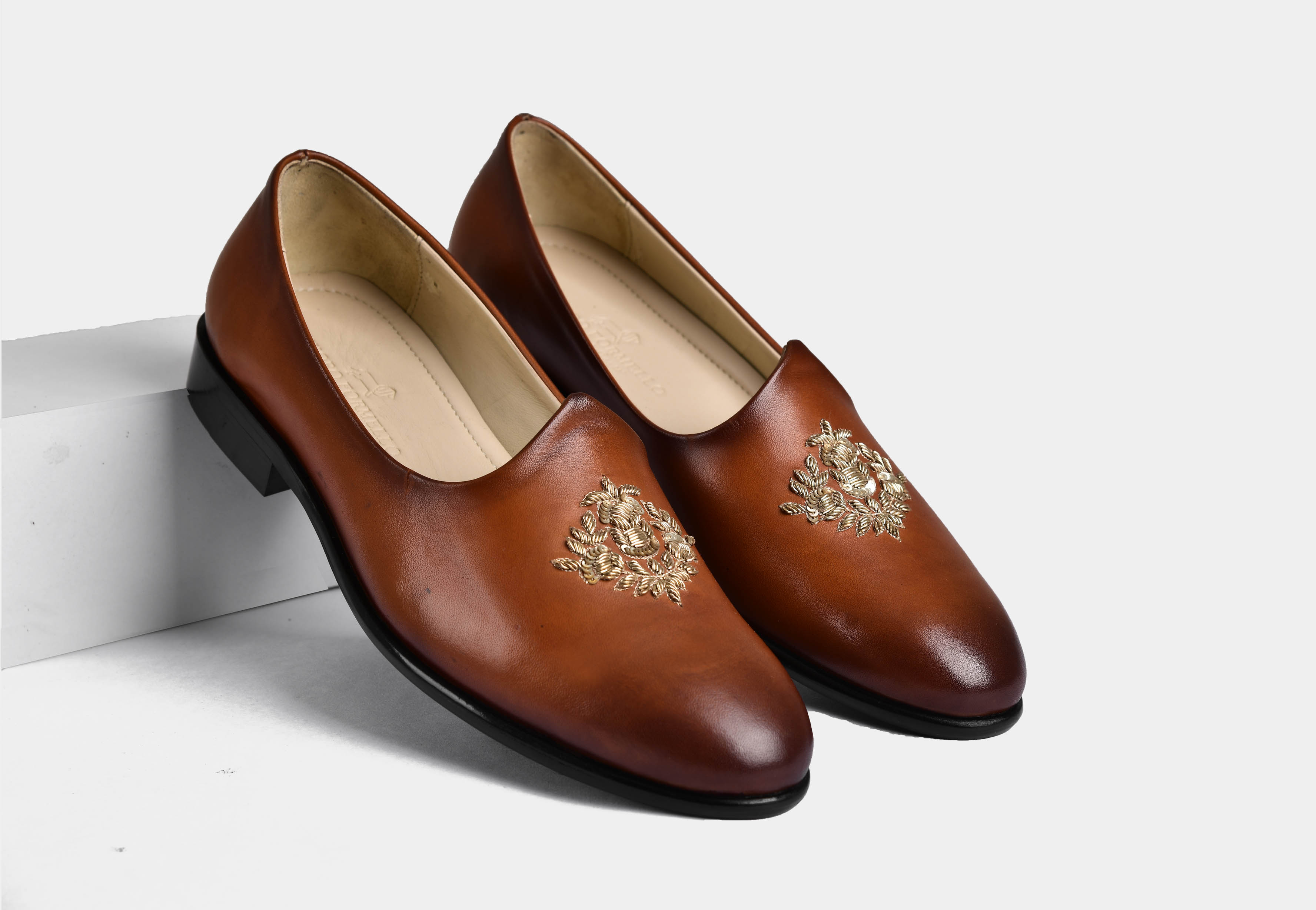 SANDAL | GARLAND TAN