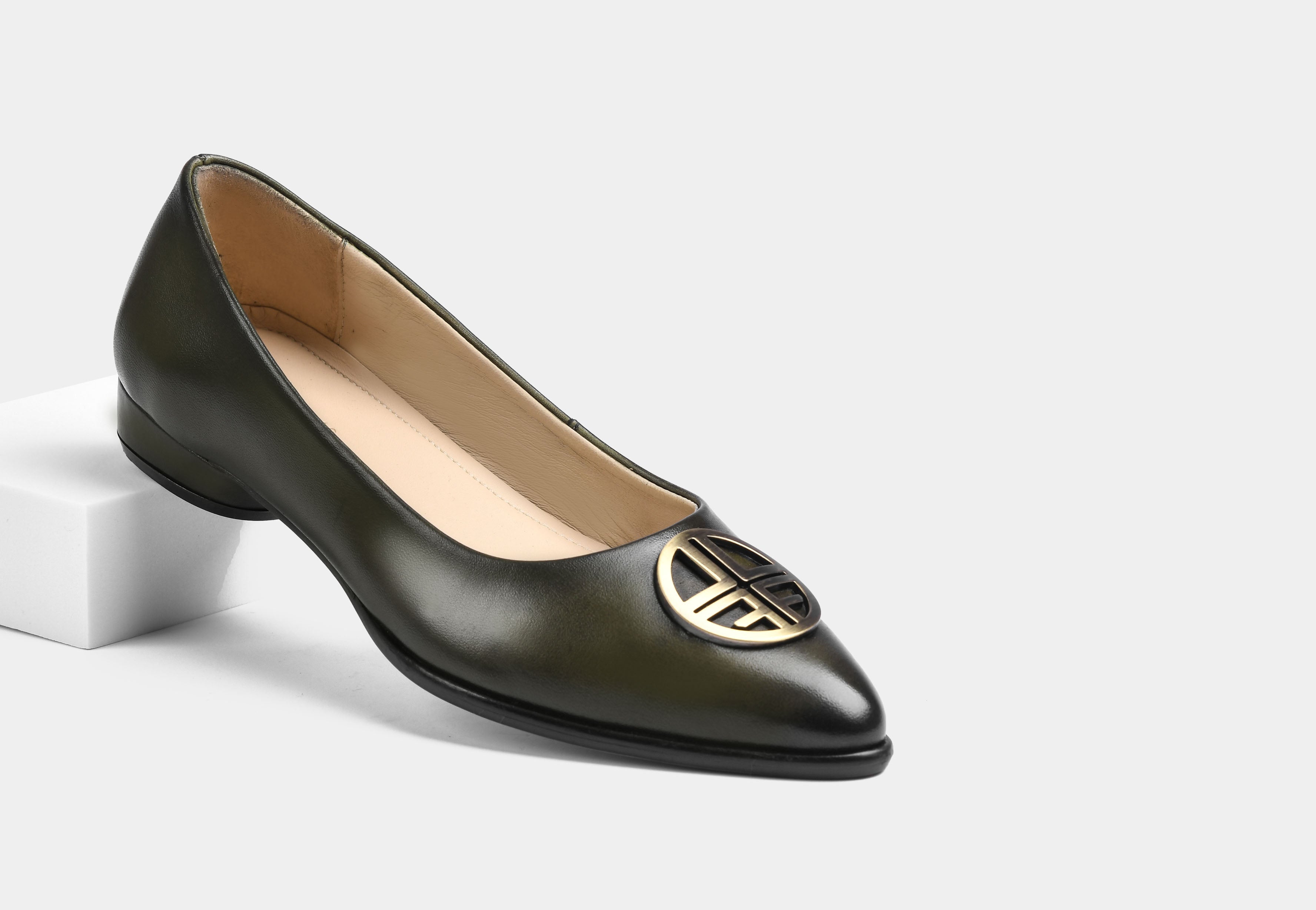 MIRELLA WOMEN LOAFERS IN OLIVE GREEN LEATHER
