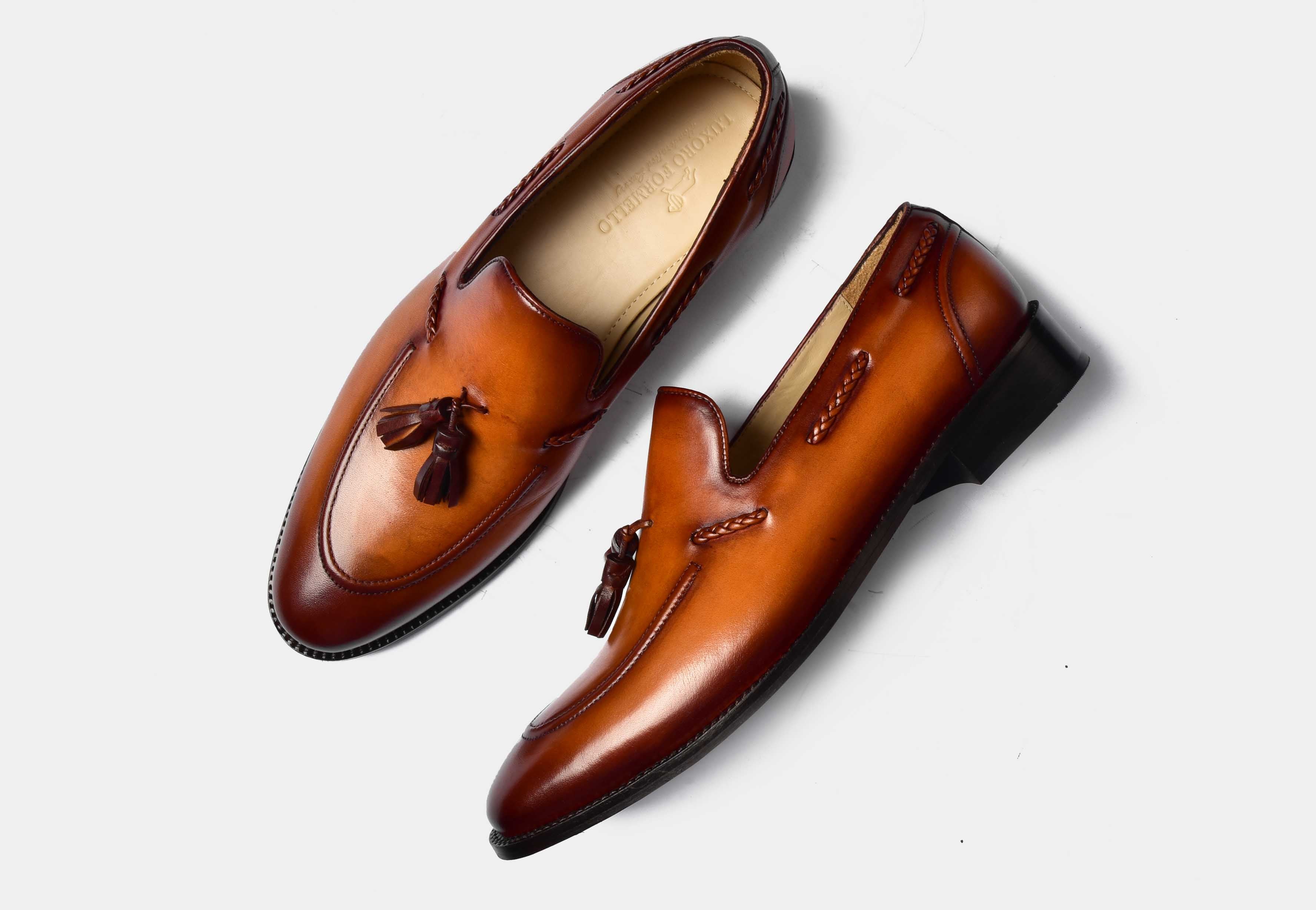 LUCIANO | MEN TAN TASSELED LOAFERS