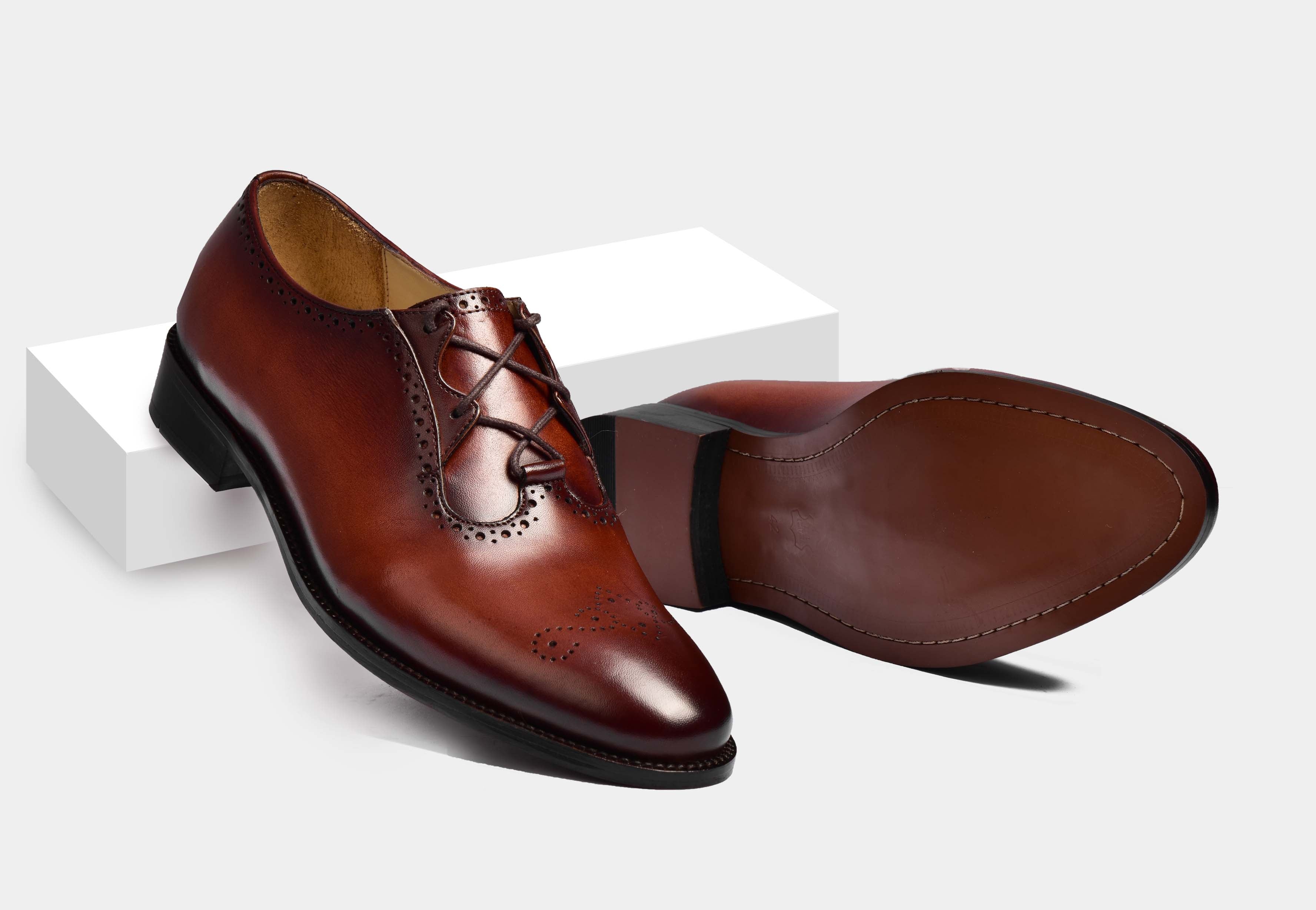 Alessandro | MEN BROWN WHOLECUT BROGUES