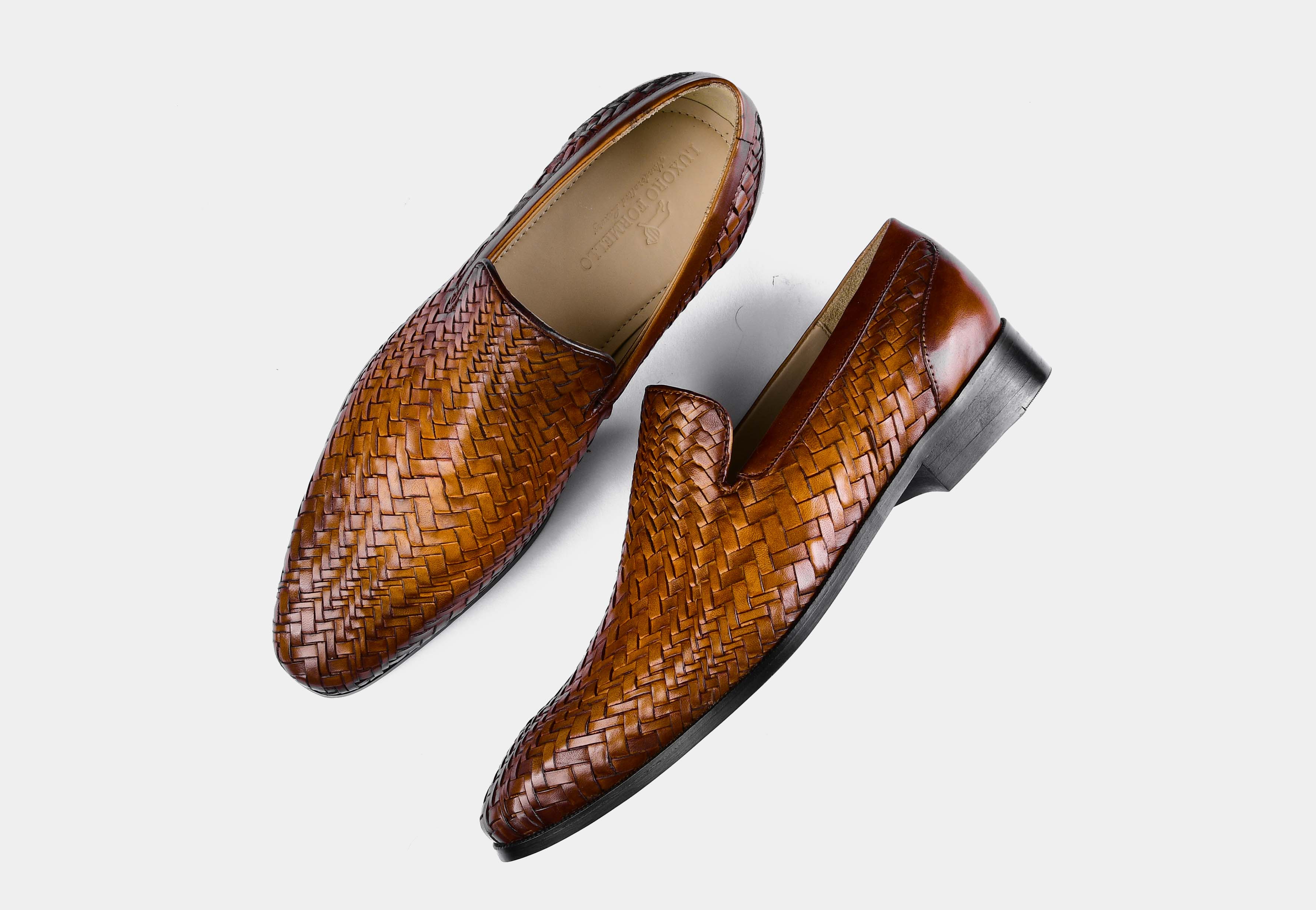 Larenzo Weaved Cognac